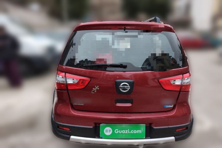 Used Nissan Livina 2013 Jingrui 1.6XL Manual Comfort Edition Rear