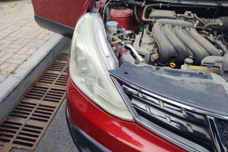 Used Nissan Livina 2013 Jinrui 1.6XL CVT Comfort Edition Right Front Headlight