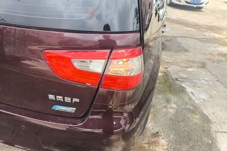 Used Nissan Livina 2013 1.6XE CVT Comfort Edition Right Rear Taillight