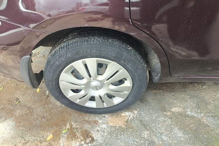 Used Nissan Livina 2013 1.6XE CVT Comfort Edition Right Rear Wheel Hub
