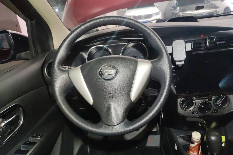 Used Nissan Livina 2013 Jinrui 1.6XL CVT Comfort Edition Steering Wheel
