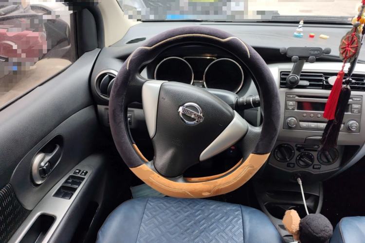 Used Nissan Livina 2013 Jingrui 1.6XL Manual Comfort Edition Steering Wheel