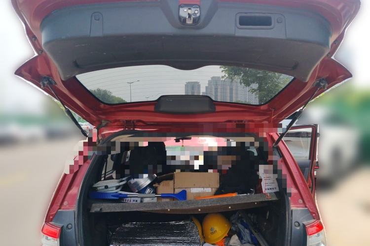Used Nissan Livina 2013 Jinrui 1.6XL CVT Comfort Edition Trunk