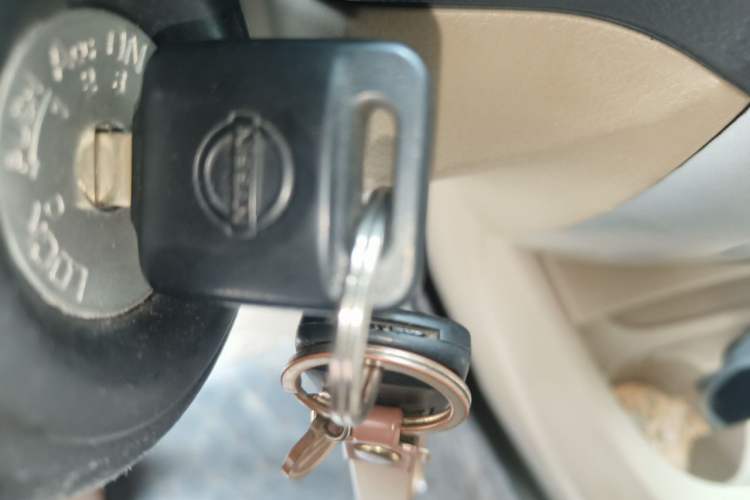 Used Nissan Livina 2013 1.6XE Manual Comfort Edition Vehicle Key