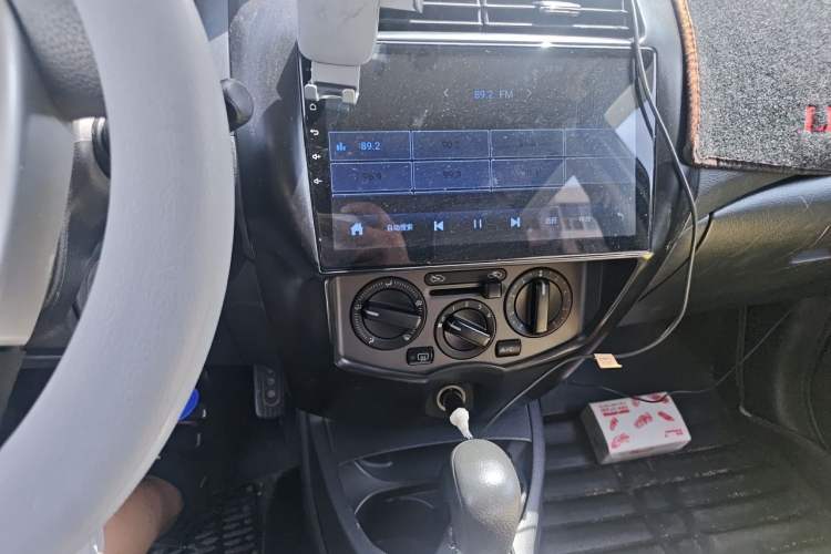 Used Nissan Livina 2013 Jinrui 1.6XL CVT Comfort Edition Audio And AC Panel