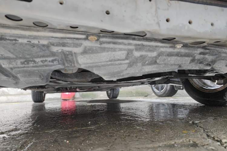Used Nissan Livina 2013 1.6XE Manual Comfort Edition Chassis Front