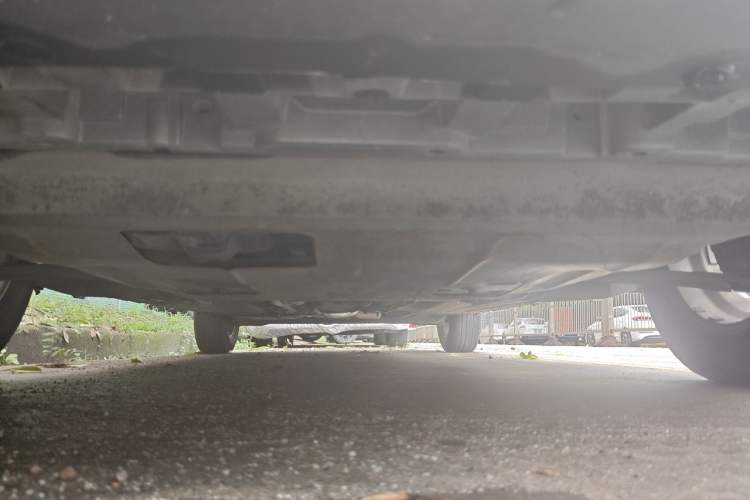 Used Nissan Livina 2013 1.6XE Manual Comfort Edition Chassis Front