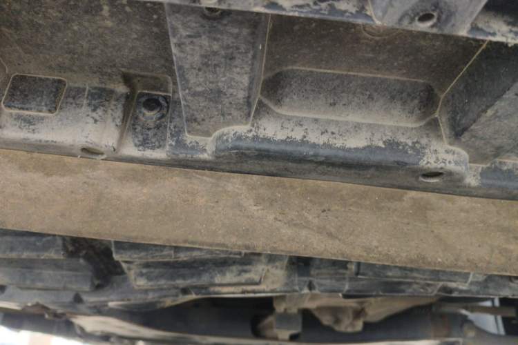 Used Nissan Livina 2013 1.6XE Manual Comfort Edition Chassis Front