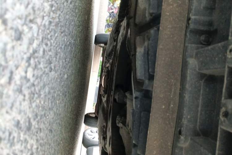 Used Nissan Livina 2013 1.6XE Manual Comfort Edition Chassis Front