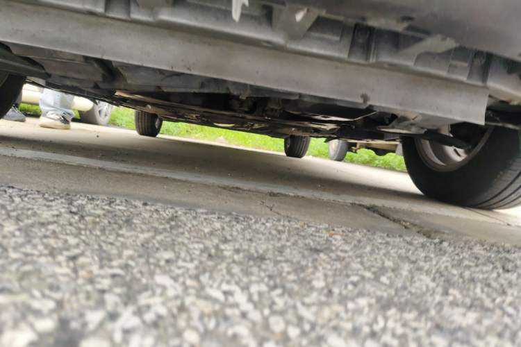 Used Nissan Livina 2013 Jinrui 1.6XL CVT Comfort Edition Chassis Front