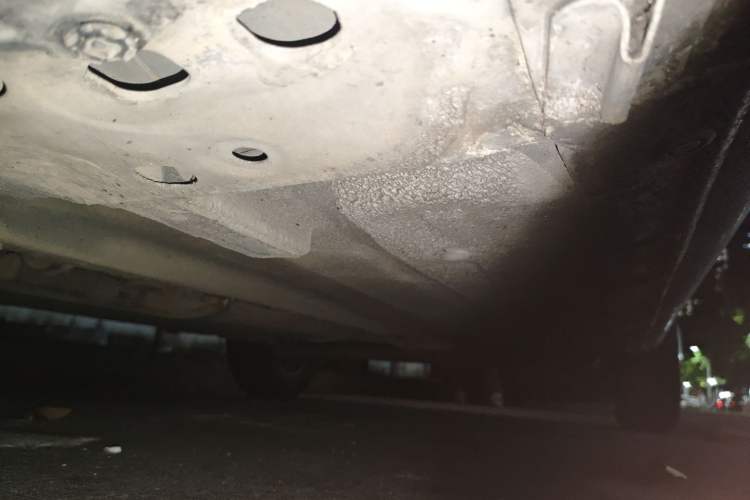 Used Nissan Livina 2013 1.6XE Manual Comfort Edition Chassis Front Left