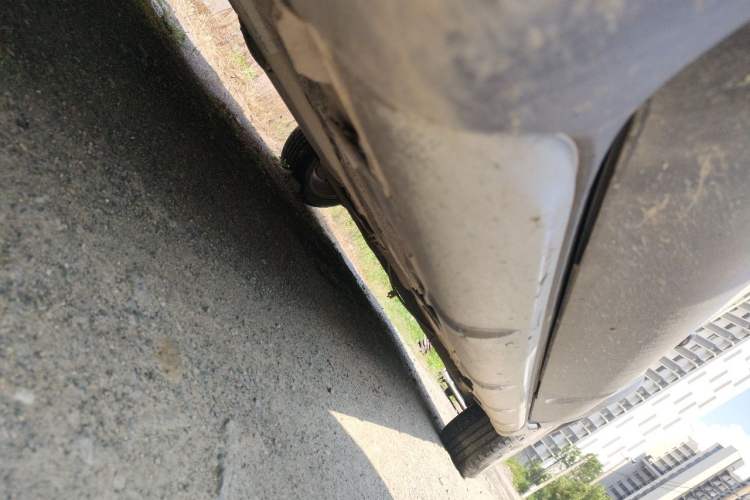 Used Nissan Livina 2013 JINRUI 1.6XV CVT Luxury Edition Chassis Front Left