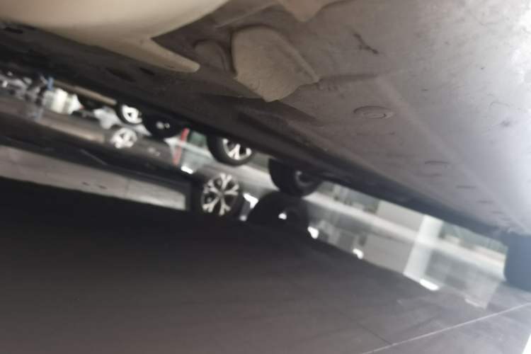 Used Nissan Livina 2013 1.6XE Manual Comfort Edition Chassis Front Left