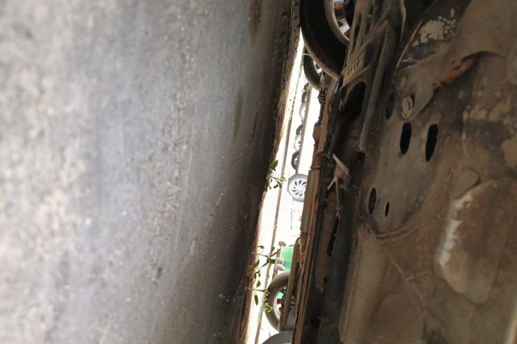Used Nissan Livina 2013 Jinrui 1.6XL CVT Comfort Edition Chassis Front Left