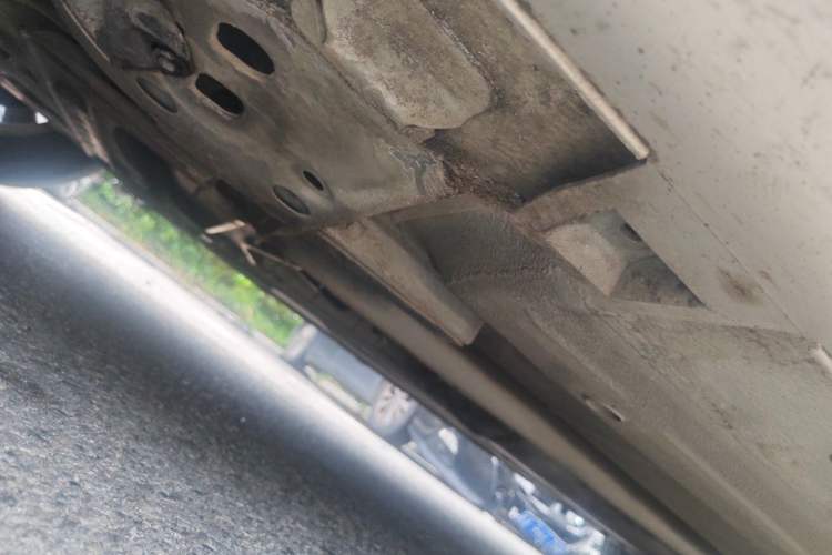 Used Nissan Livina 2013 Jinrui 1.6XL CVT Comfort Edition Chassis Front Left