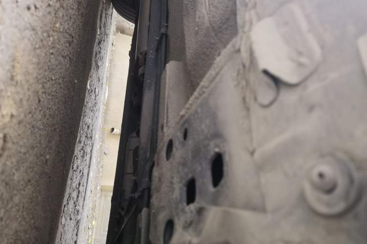 Used Nissan Livina 2013 1.6XE CVT Comfort Edition Chassis Front Right