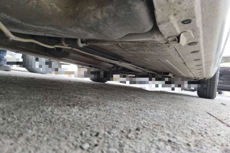Used Nissan Livina 2013 1.6XE Manual Comfort Edition Chassis Front Right