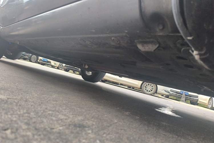 Used Nissan Livina 2013 1.6XE CVT Comfort Edition Chassis Front Right