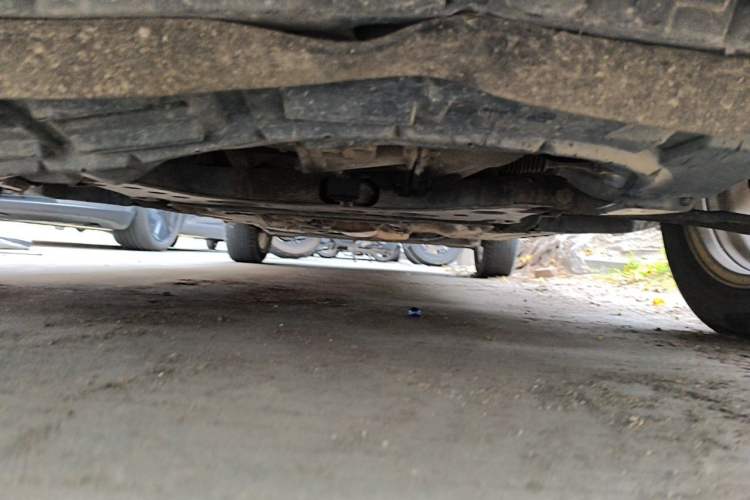 Used Nissan Livina 2013 1.6XE Manual Comfort Edition Chassis Front