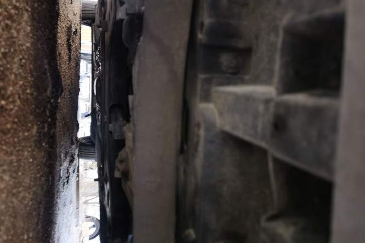 Used Nissan Livina 2013 1.6XE Manual Comfort Edition Chassis Front