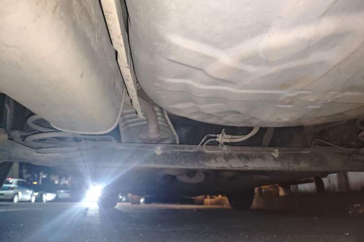 Used Nissan Livina 2013 1.6XE Manual Comfort Edition Chassis Rear
