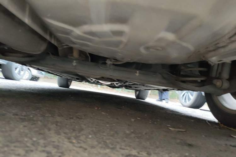 Used Nissan Livina 2013 JINRUI 1.6XV CVT Luxury Edition Chassis Rear