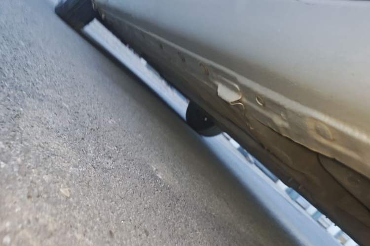 Used Nissan Livina 2013 1.6XE Manual Comfort Edition Chassis Rear Left