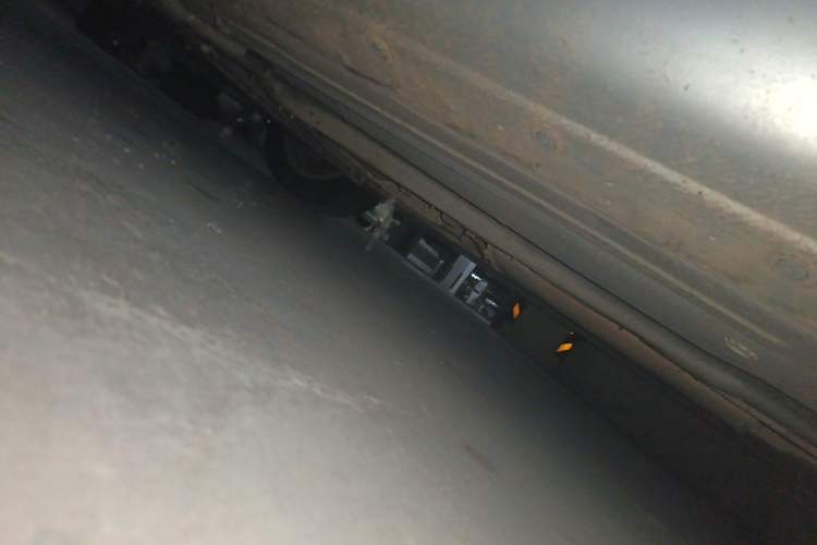 Used Nissan Livina 2013 1.6XE Manual Comfort Edition Chassis Rear Left