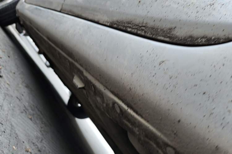 Used Nissan Livina 2013 1.6XE Manual Comfort Edition Chassis Rear Left