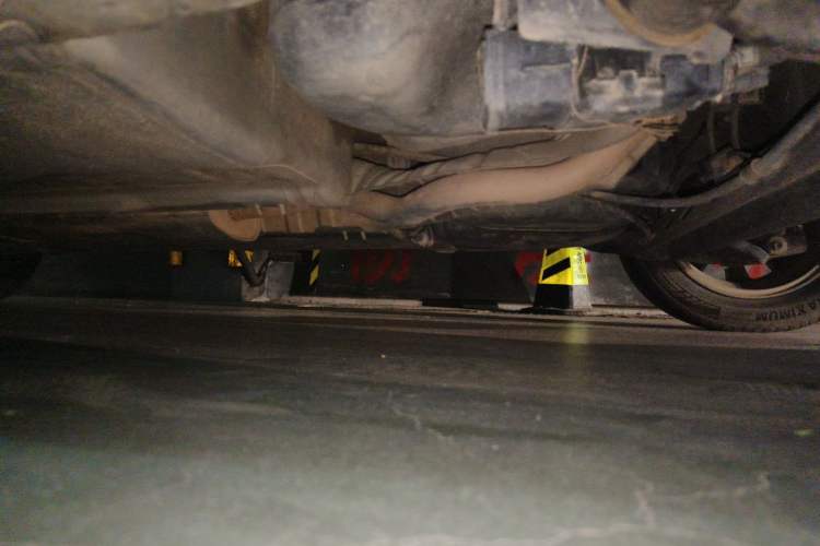 Used Nissan Livina 2013 1.6XL Manual Luxury Edition Chassis Rear Left