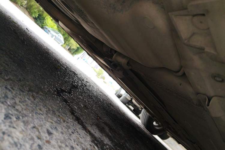 Used Nissan Livina 2013 Jingrui 1.6XL Manual Comfort Edition Chassis Rear Right