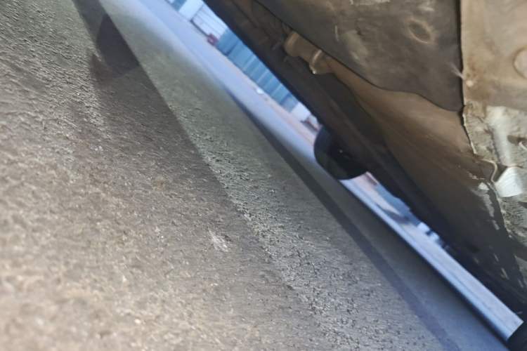 Used Nissan Livina 2013 1.6XE Manual Comfort Edition Chassis Rear Right