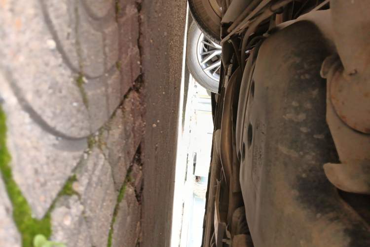 Used Nissan Livina 2013 Jinrui 1.6XL CVT Comfort Edition Chassis Rear Right