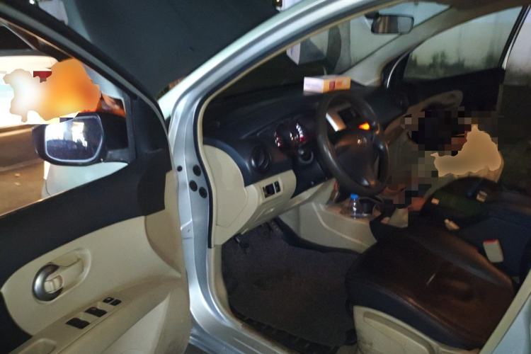 Used Nissan Livina 2013 1.6XE Manual Comfort Edition Driver Seat