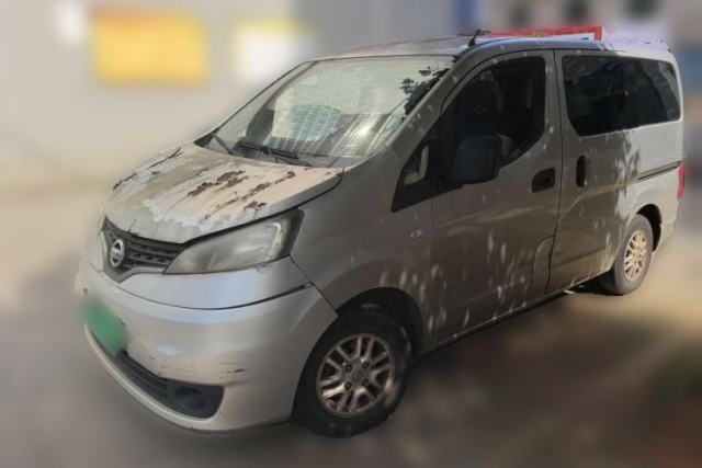 Used Nissan Livina 2013 1.6XE Manual Comfort Edition