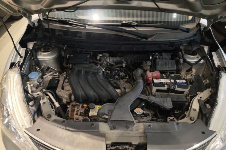 Used Nissan Livina 2013 1.6XE CVT Comfort Edition Engine Bay