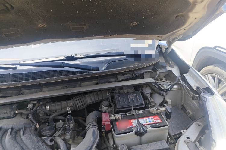 Used Nissan Livina 2013 Jinrui 1.6XL CVT Comfort Edition Engine Bay Left