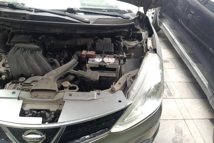 Used Nissan Livina 2013 Jinrui 1.6XL CVT Comfort Edition Engine Bay Left
