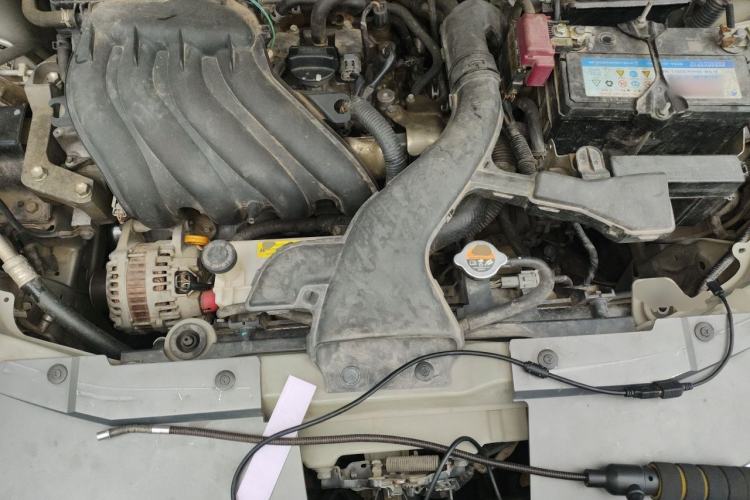 Used Nissan Livina 2013 Jinrui 1.6XL CVT Comfort Edition Engine Bay