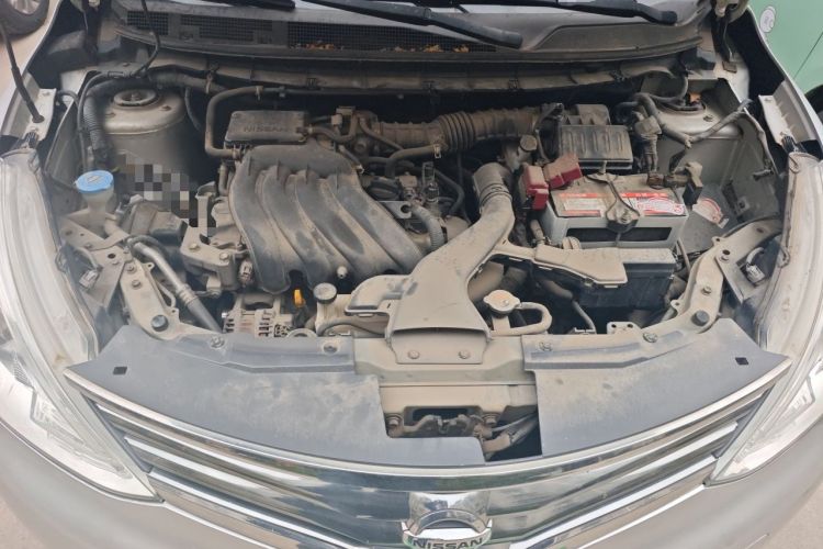 Used Nissan Livina 2013 1.6XE CVT Comfort Edition Engine Bay