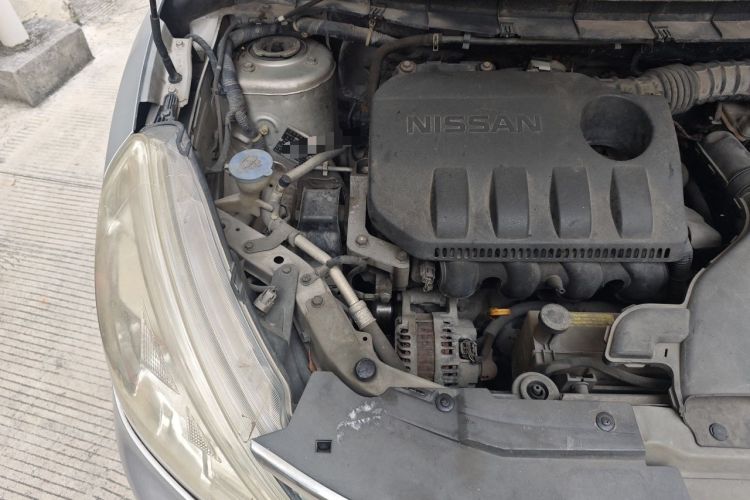 Used Nissan Livina 2013 1.6XE CVT Comfort Edition Engine Bay Right