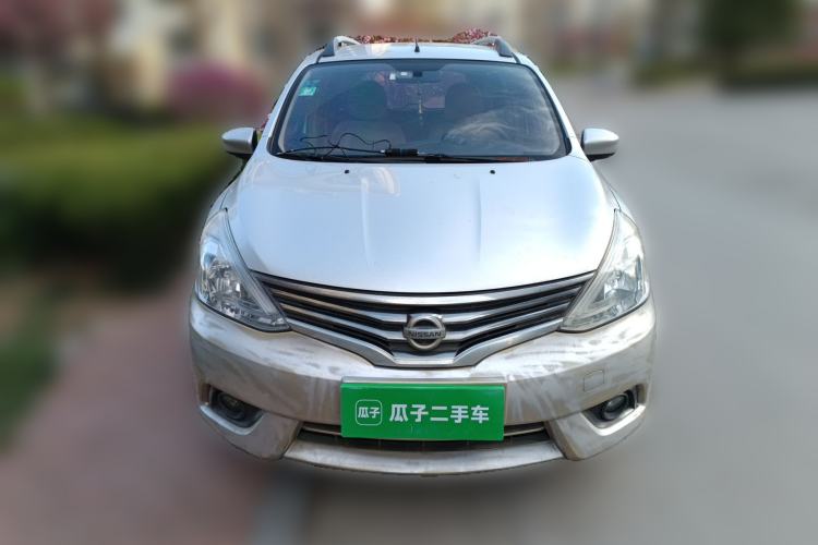 Used Nissan Livina 2013 1.6XE Manual Comfort Edition Front