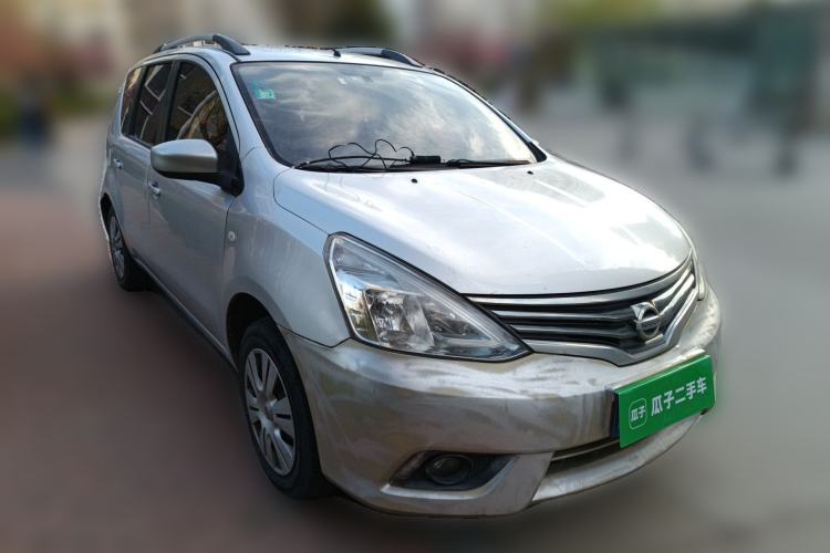 Used Nissan Livina 2013 1.6XE Manual Comfort Edition Front Right 45 Deg