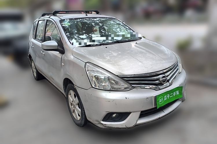 Used Nissan Livina 2013 1.6XE Manual Comfort Edition Front Right 45 Deg