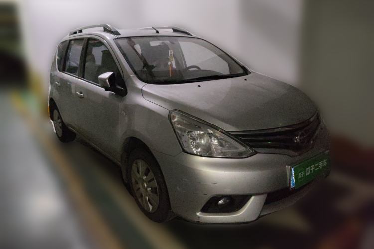 Used Nissan Livina 2013 1.6XE CVT Comfort Edition Front Right 45 Deg