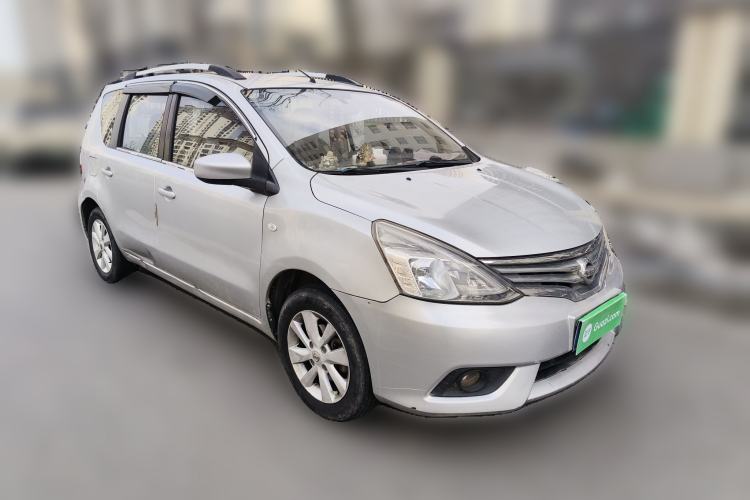 Used Nissan Livina 2013 1.6XE Manual Comfort Edition Front Right 45 Deg