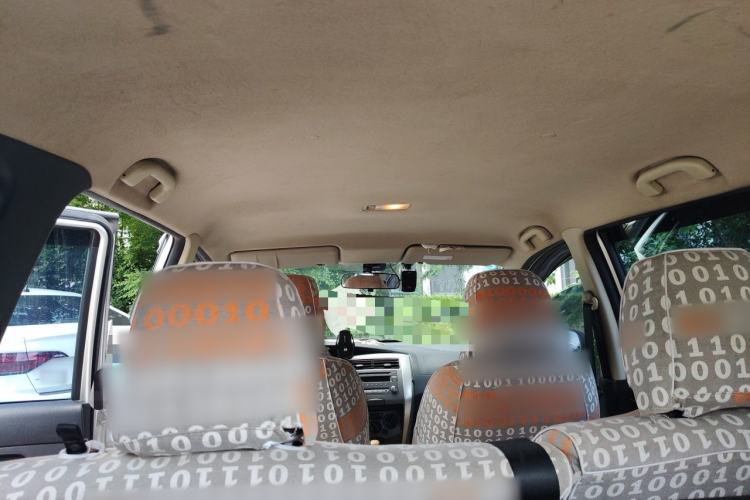 Used Nissan Livina 2013 Jingrui 1.6XL Manual Comfort Edition Headliner