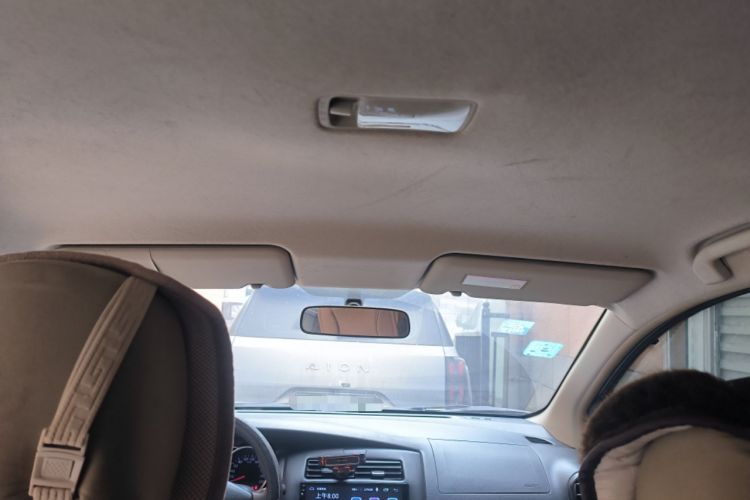 Used Nissan Livina 2013 1.6XE Manual Comfort Edition Headliner
