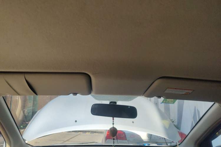 Used Nissan Livina 2013 1.6XE CVT Comfort Edition Headliner