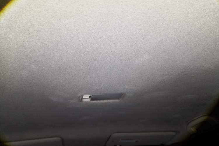 Used Nissan Livina 2013 1.6XE CVT Comfort Edition Headliner